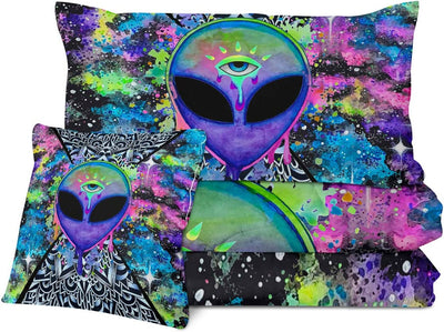 Trippy Alien Comforter Set