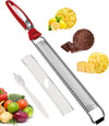 Kitchen grater in stainless steel with cleaning brush (red)