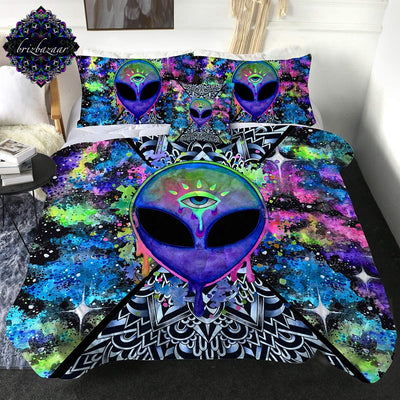 Trippy Alien Comforter Set